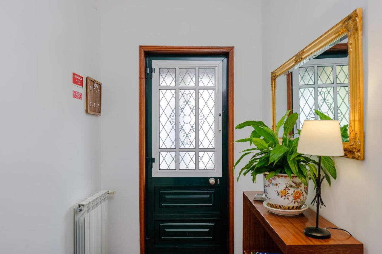 Classico Guesthouse Vila Nova de Gaia Exterior photo